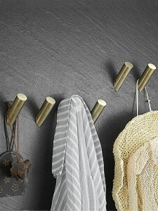 XeX̃oX[tbN,̕ǂ̃tbN,̃R[gtbN,ANZT[邷