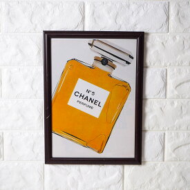 【中古】【非常に良い】 CHANEL シャネル No.5 香水 アートパネル アートボード アートポスター ヴィンテージポスター 昔の広告 1980年 80's 欧風 モダン オシャレ インテリア レトロ アンティーク調 額縁 A4サイズ