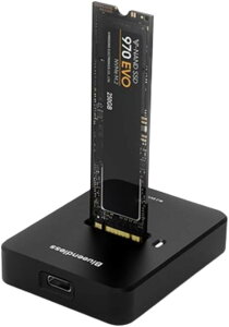 M.2 SSD �O�t���X�^���h SATA �Ή� NVMe 2230/2242/2260/2280�T�C�Y�Ή� USB Type-C�ɑΉ� 3.1 Gen2 �ő�10Gbps �ϊ��A�_�v�^�[