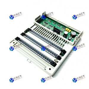�y�V�i�����������z�I�[�g���[�V���� 170ADM37010 TSX Momentum I/O �x�[�X�A24VDC 16PT ���́A8PT �o�� �y6�����ۏ؁z