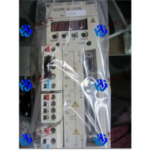 yViz1 PCSgRo[^[Co[^[ 0.75kW CIMR-V7AT20P7 220V AI y6ۏ؁z