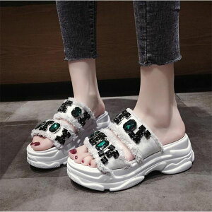 Vi fB[XT_ @X|[cT_ Xj[J[@[q[@؂񂱁@ ɂȂ r 23~24.5cm