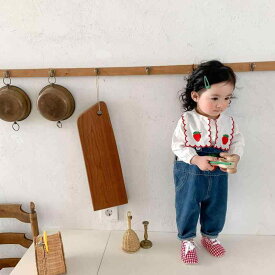 韓国 女の子 赤ちゃん イチゴ 刺繍 シャツ トップス 西洋 オーバーオール スーツ 長袖 春秋 デニム かわいい