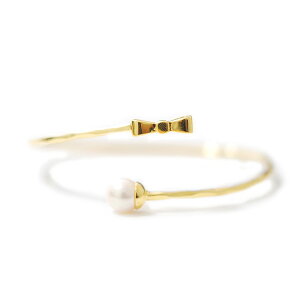 �y�ē��ׁz��FULL OF GRACE�� �t���I�u�O���C�X �^�� �p�[�� ���{�� �o���O�� �o���G�R�A Ribbon Pearl Bangle (Gold) ���f�B�[�X �M�t�g ���b�s���O