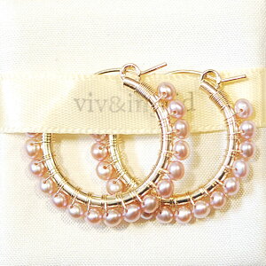 【再入荷】≪viv & ingrid≫ ヴィヴ&イングリッド 真珠 ピンクパール ラップ フープ ピアス SMサイズ Wrap Hoop Earrings (Pink Pearl) レディース ギフト ラッピング